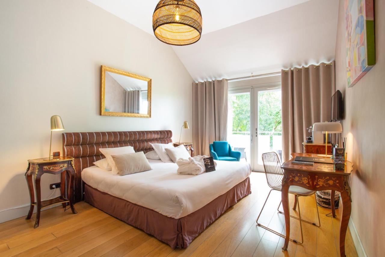 Le Pavillon Du Chateau, Hotel & Spa Ревель Екстер'єр фото
