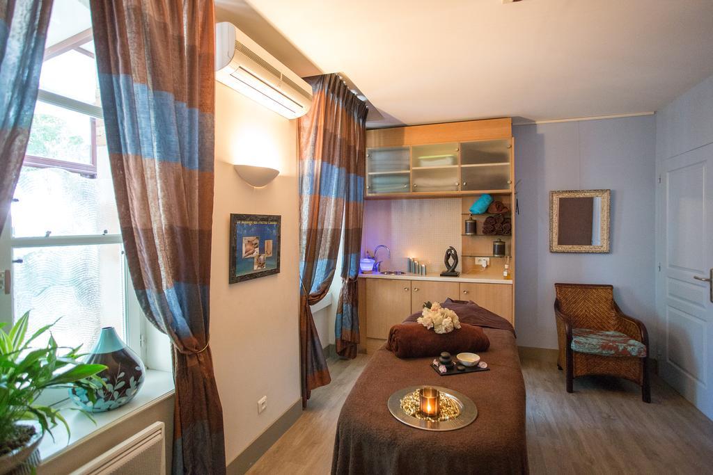 Le Pavillon Du Chateau, Hotel & Spa Ревель Екстер'єр фото