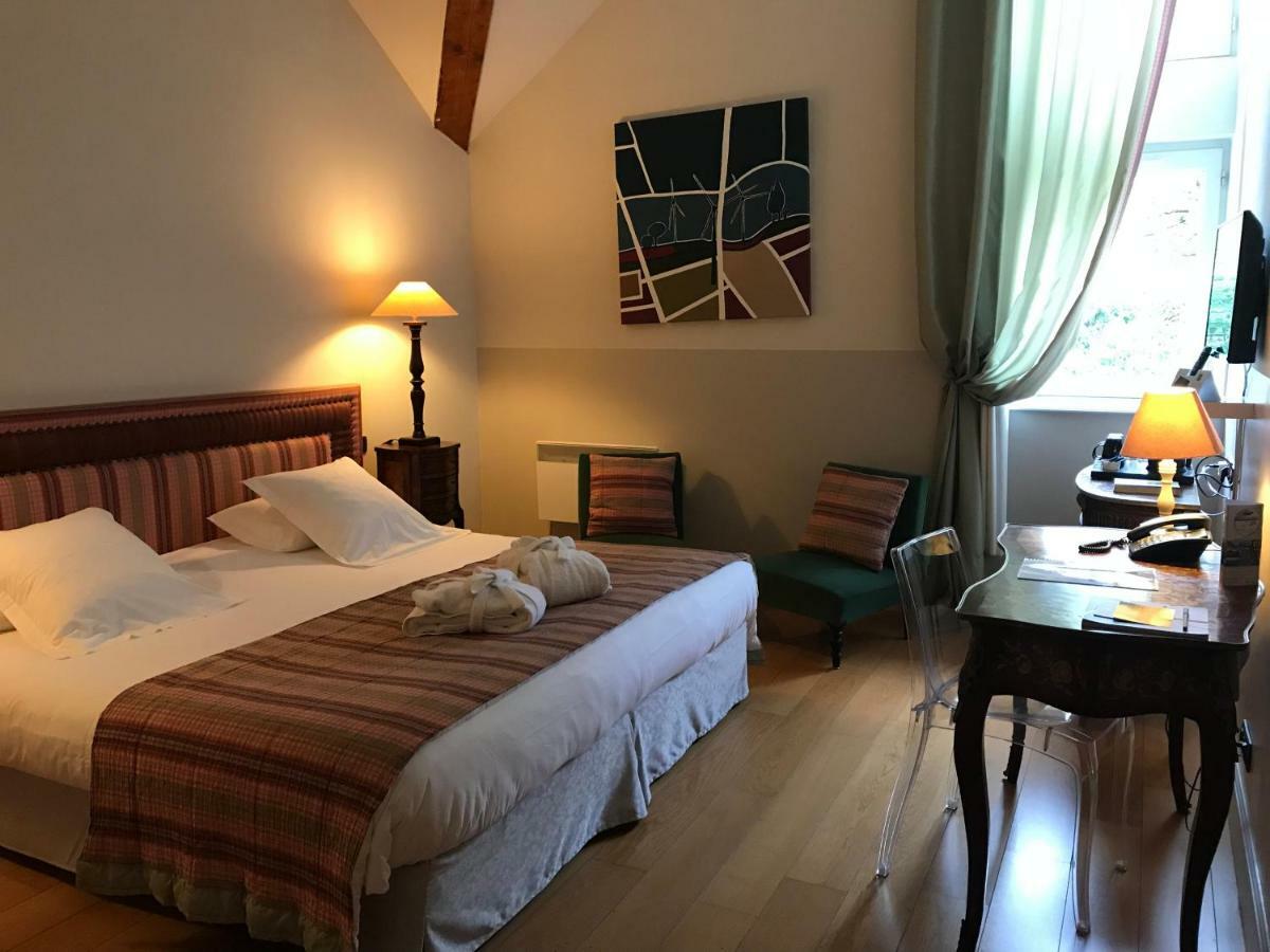 Le Pavillon Du Chateau, Hotel & Spa Ревель Екстер'єр фото
